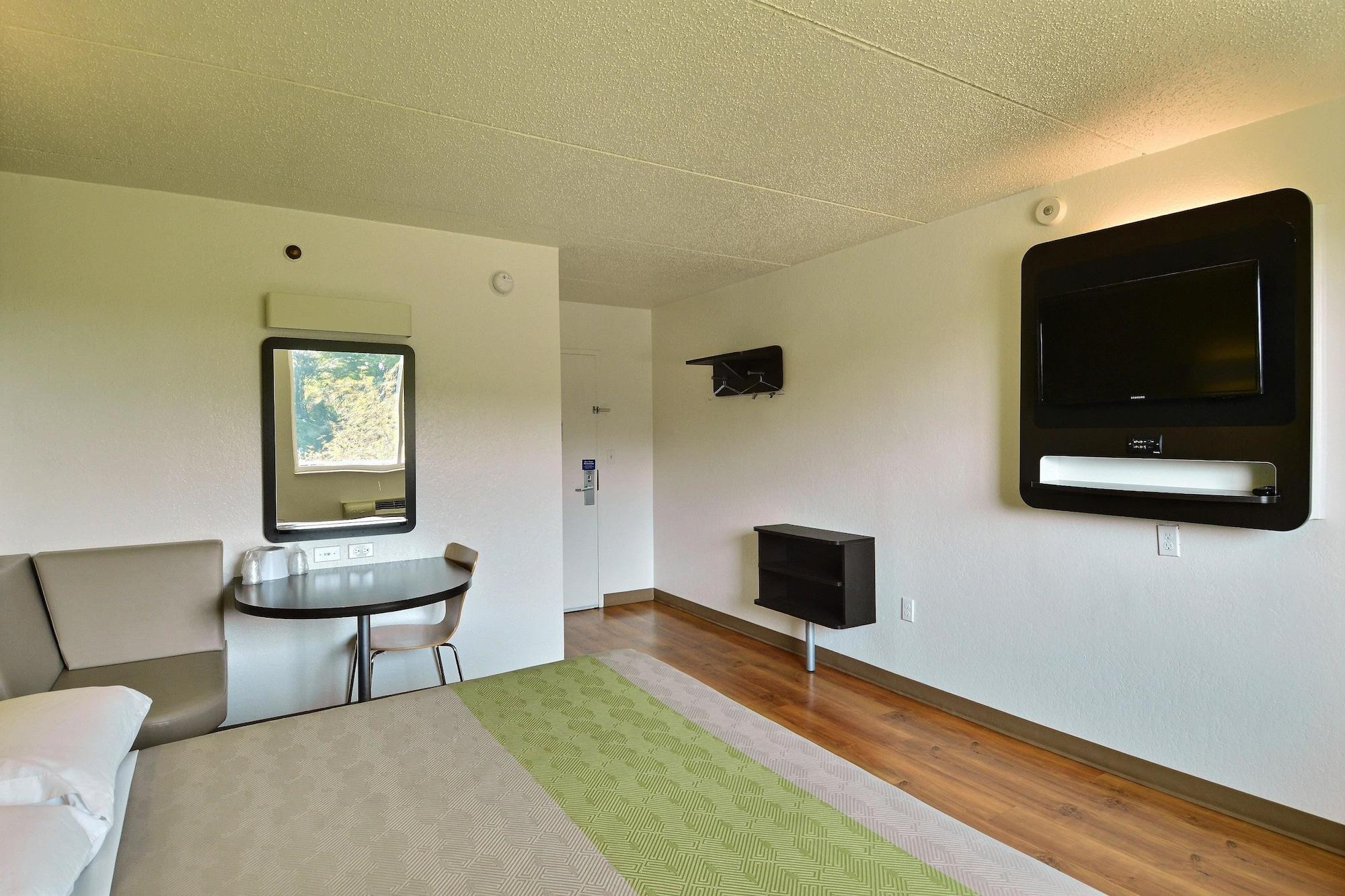 Motel 6-Danvers, Ma - Boston North Eksteriør billede