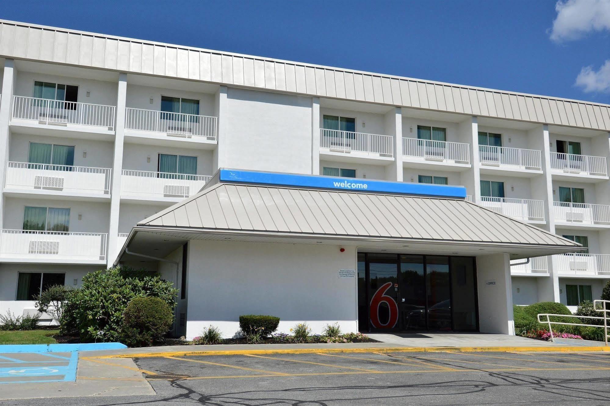 Motel 6-Danvers, Ma - Boston North Eksteriør billede